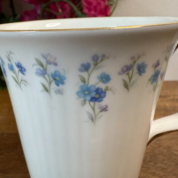 Royal Albert Memory Lane Mug Blue Forget Me Not Bone China England Vintage Flora - Picture 6 of 9